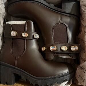 Forever Link Brown Ankle Boots